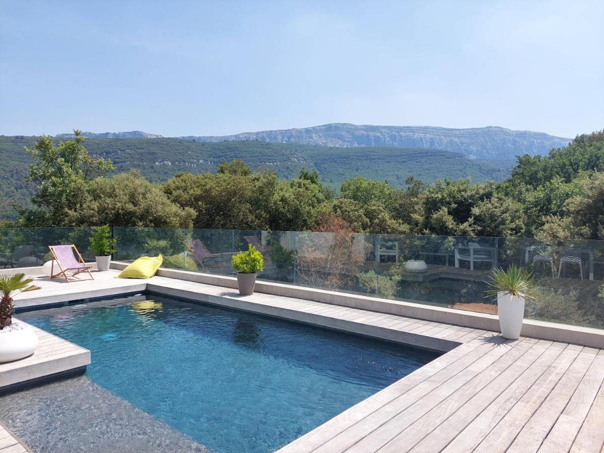 Chez Herve Et Lydie Nans-les-Pins Exterior foto